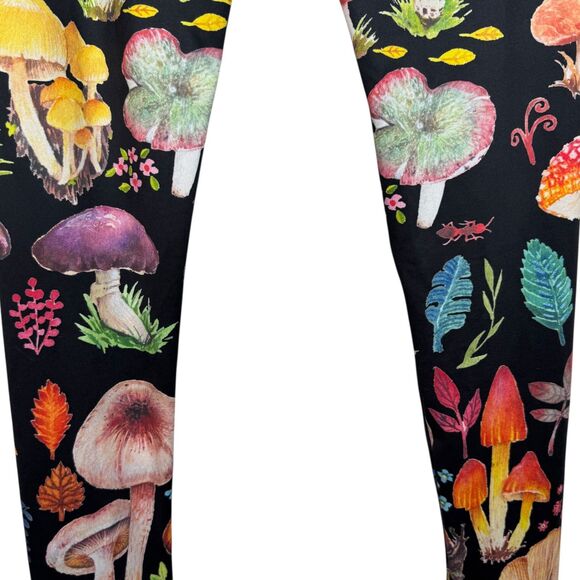 Society 6 Black with large print colorful mushroom Leggings Size XL - Picture 13 of 14